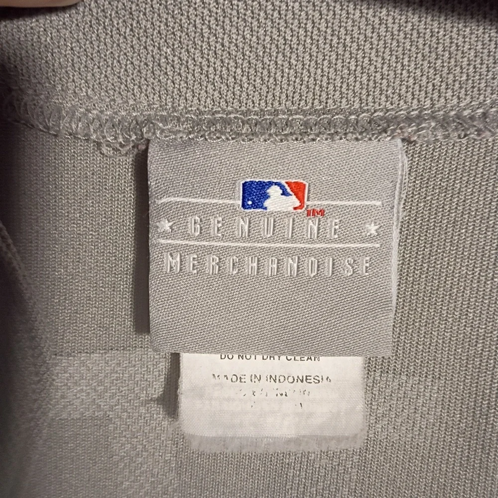 2012 New York Yankees Derek Jeter Jersey P2P 20in (Mens S) Authentic Merchandise - Picture 10 of 12